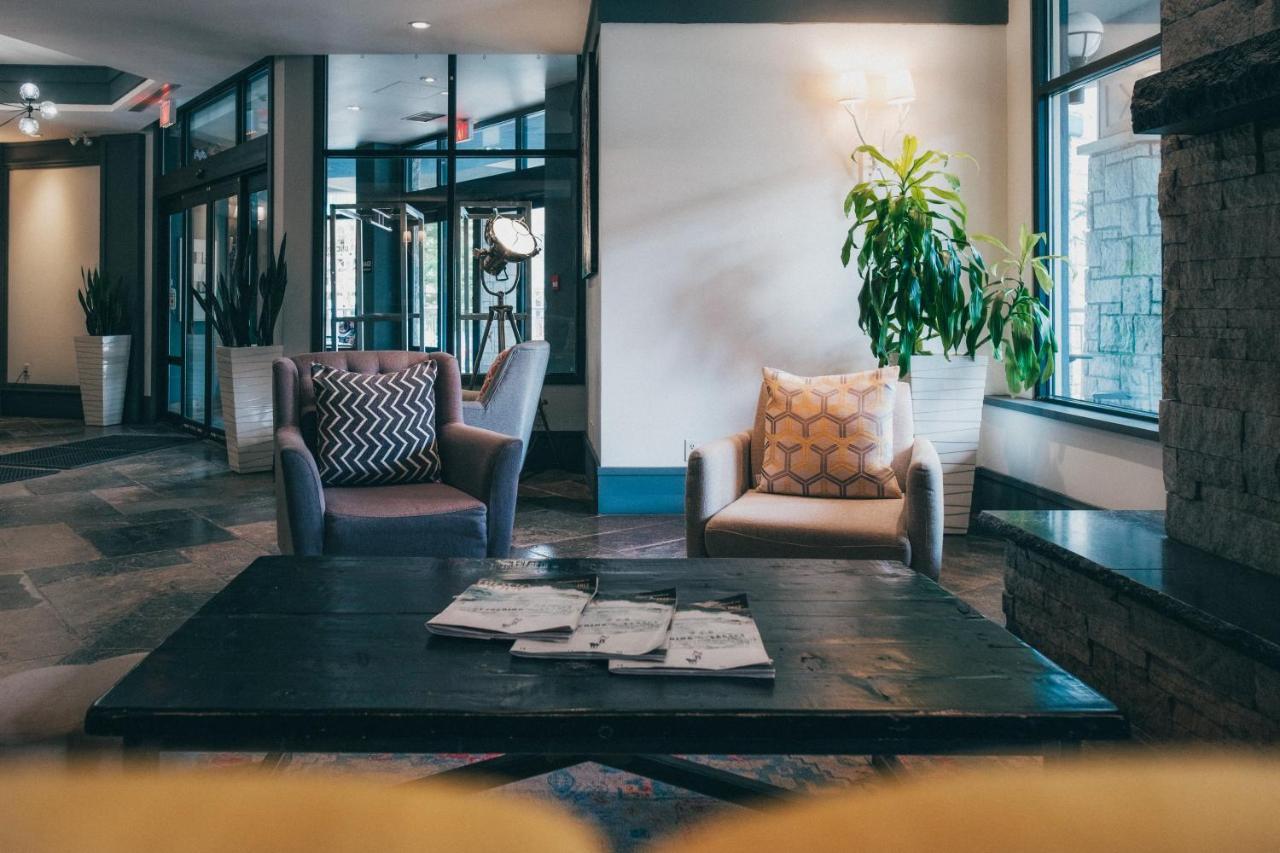Summit Lodge Boutique Hotel By Paradox Whistler Exteriér fotografie